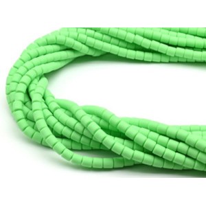Бусины из каучука цилиндр 6*6мм, цвет салатовый, 39см, 61 бусина (иск.)