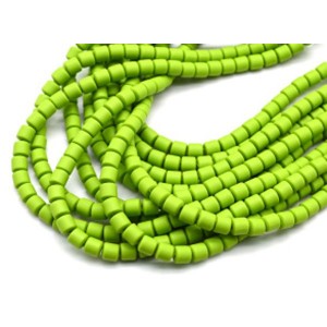 Бусины из каучука цилиндр 6*6мм, цвет зеленый, 40см, 63 бусины (иск.)