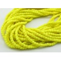 Бусины из каучука кубик 5мм, цвет желтый, 40см, 85 бусин (иск.)