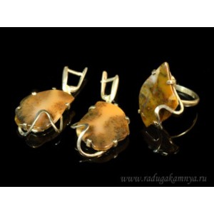 Кольцо и серьги из агата мохового