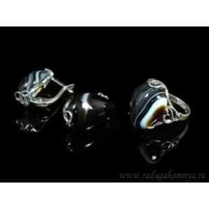 Кольцо и серьги с агатом