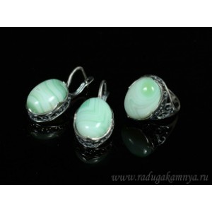 Кольцо и серьги с агатом тонированным, цвет  свет.зеленый