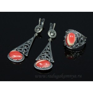 Кольцо и серьги с агатом тонированным, цвет красный