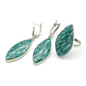 Кольцо и серьги из амазонита