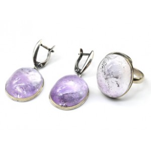 Кольцо и серьги с аметистом " Овал "