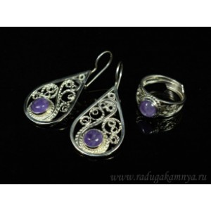 Кольцо и серьги с аметистом