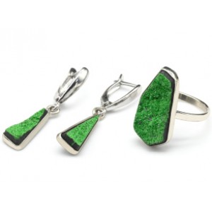 Кольцо и серьги уваровит