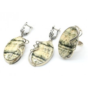 Кольцо и серьги скарн