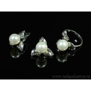 Кольцо и серьги с майоркой цвет белый  (иск.)