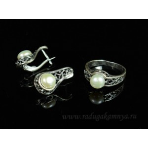Кольцо и серьги с жемчугом белым