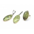 Кольцо и серьги из змеевика " Овал "