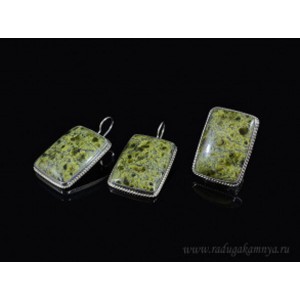 Кольцо и серьги змеевик " Прямоугольник "