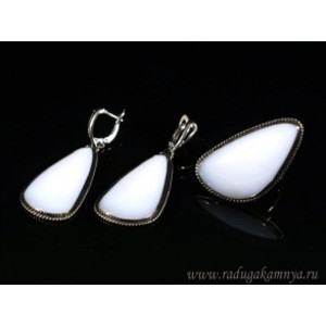 Кольцо и серьги кахолонг " Грация "