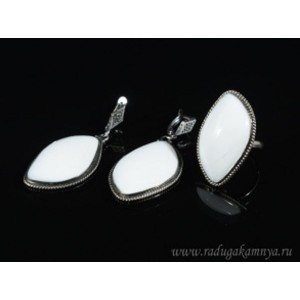Кольцо и серьги кахолонг " Грация "