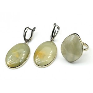 Кольцо и серьги из кварца