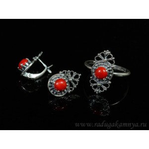 Кольцо и серьги с кораллом (имитация)   (иск.)