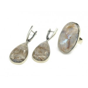 Кольцо и серьги беломорит Кольцо и серьги беломорит