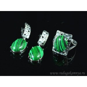 Кольцо и серьги с малахитом (имитация) (иск.) Кольцо и серьги с малахитом (имитация) (иск.)