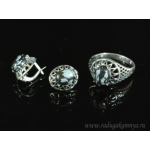 Кольцо и серьги с обсидианом .