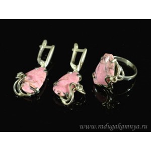 Кольцо и серьги с родонитом