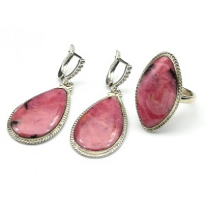 Кольцо и серьги с родонитом