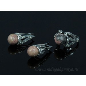 Кольцо и серьги с родонитом