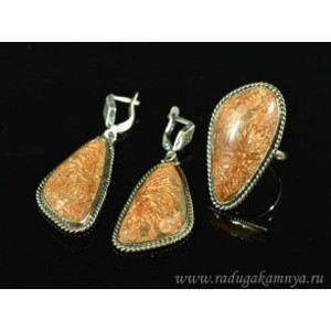 Кольцо и серьги риолит " Грация "