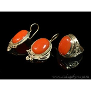 Кольцо и серьги с сердоликом