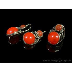 Кольцо и серьги с сердоликом