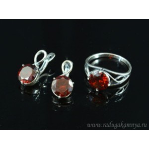 Кольцо и серьги с цирконом искусственным, цвет красный  (иск.)