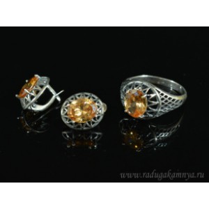 Кольцо и серьги с цирконом искусственным, цвет шампань (иск.) Кольцо и серьги с цирконом искусственным, цвет шампань (иск.)
