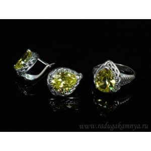 Кольцо и серьги с цирконом искусственным цвет олива  (иск.)