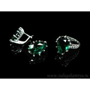 Кольцо серьги с цирконом иск., цвет зеленый
