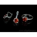 Кольцо и серьги с цирконом искусственным, цвет красный  (иск.)