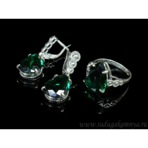 Кольцо и серьги с цирконом искусственным, цвет зеленый  (иск.)