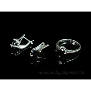 Кольцо и серьги цирконом искусственным, цвет черный (иск.)