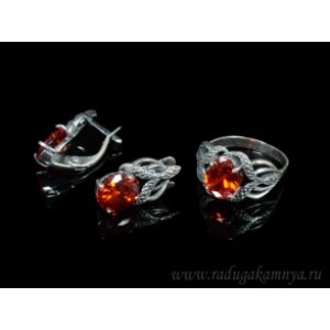 Кольцо и серьги с цирконом искусственным, цвет красный  (иск.)