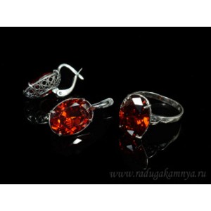Кольцо и серьги с цирконом искусственным, цвет красный  (иск.)