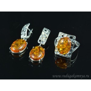 Кольцо и серьги с янтарем (имитация)  (иск.)