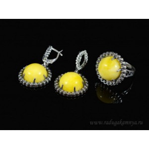 Кольцо и серьги с янтарем (имитация)  (иск.)