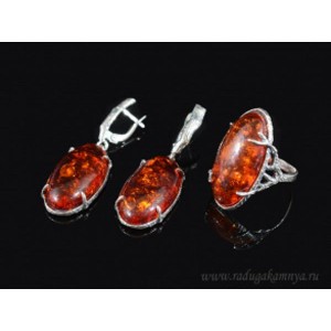 Кольцо и серьги с янтарем (имитация)  (иск.)