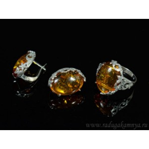 Кольцо и серьги с янтарем (имитация)  (иск.)