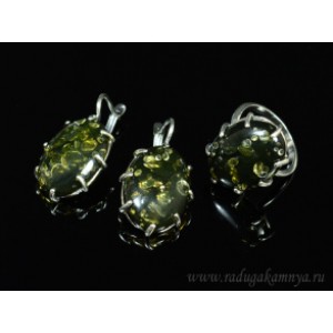 Набор с янтарём кольцо, серьги овал 19*26мм зеленый, 9,4гр. (иск.)