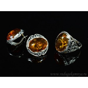 Набор с янтарём кольцо, серьги овал 20*20мм коньячный, 5,6гр. (иск.)