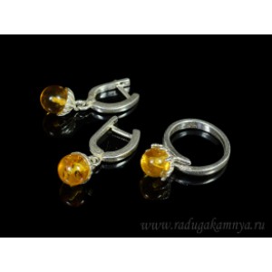 Комплект с янтарём в посеребрении кольцо, серьги шарик 8мм медовый. (иск.)