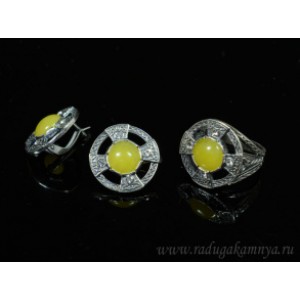 Набор с янтарём кольцо, серьги "штурвал" 20мм молочный,  (иск.)