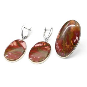 Кольцо и серьги с яшмой Пикассо