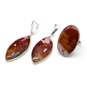 Кольцо и серьги с яшмой Пикассо