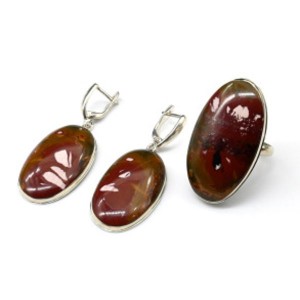 Кольцо и серьги с яшмой Пикассо