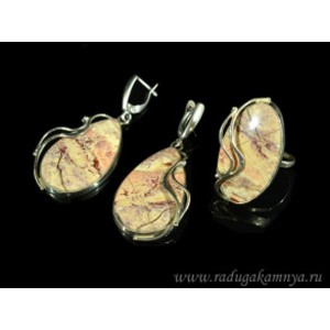 Кольцо и серьги с яшмой